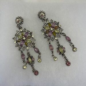 Chandelier earrings